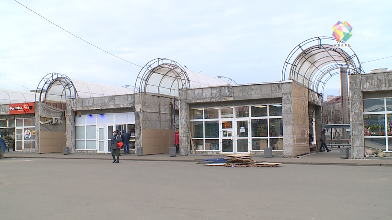 Фото подольска станции. Станция Подольск. Подольск вокзал. ТЦ на станции Подольск. Табачка на станции Подольск.