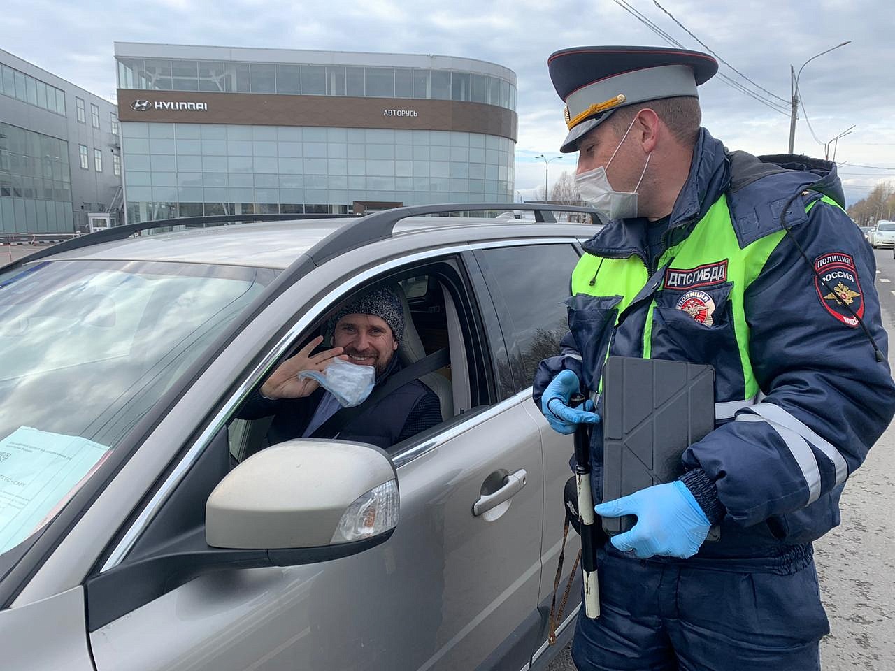 Полиция продолжает следить за самоизоляцией подольчан | 25.04.2020 |  Подольск - БезФормата